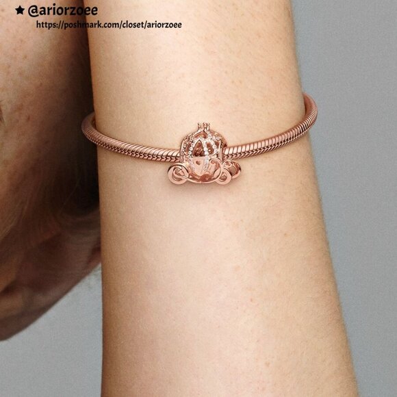 Pandora Disney Cinderella Sparkling Carriage Charm|Pendant - Picture 2 of 3